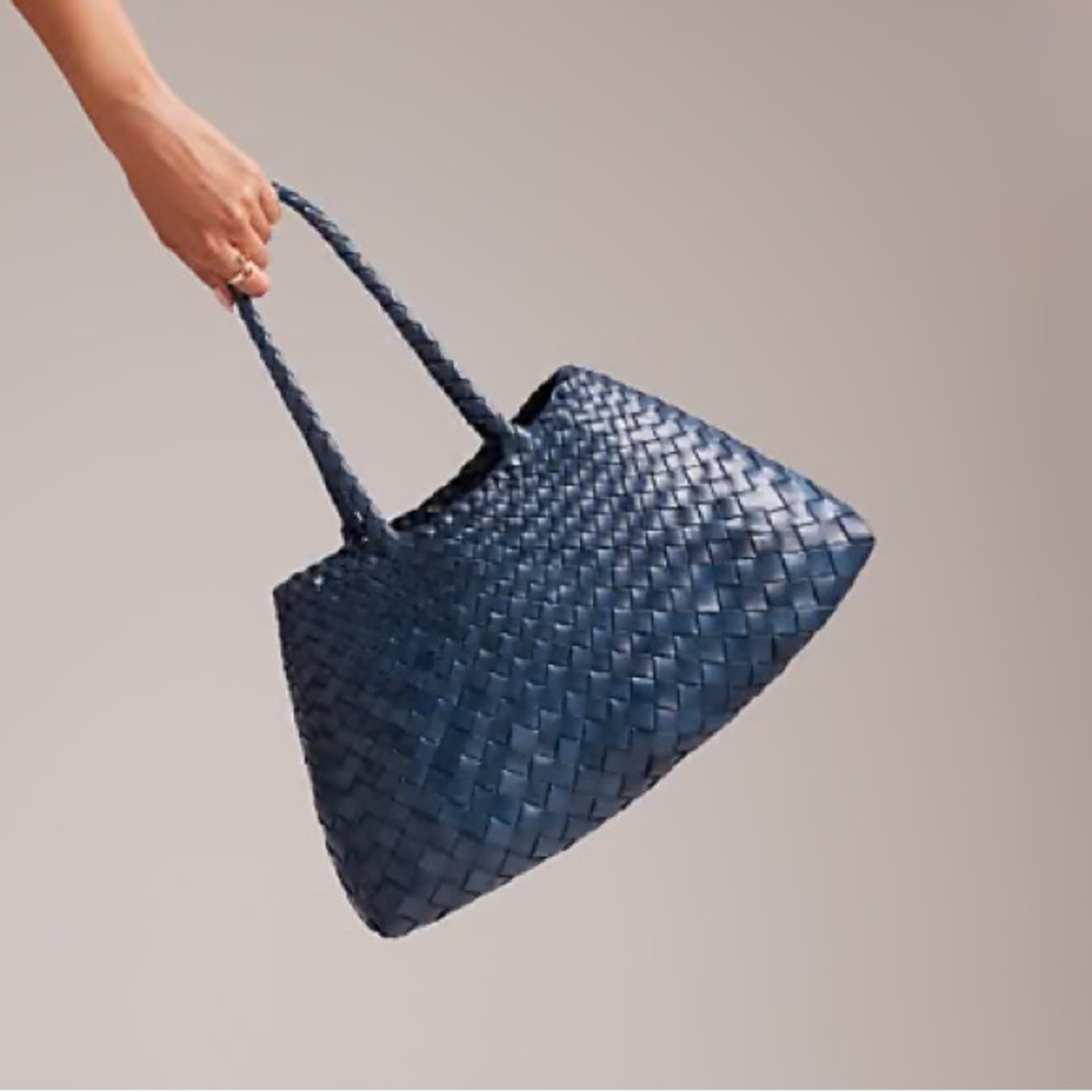 Dragon Diffusion Santa Croce Small Leather Bag limited color Navy